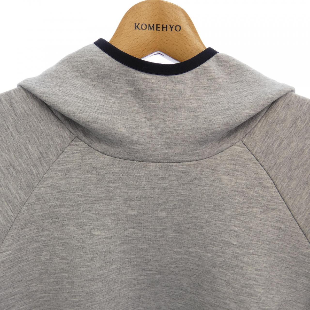 ザノースフェイス THE NORTH FACE パーカー