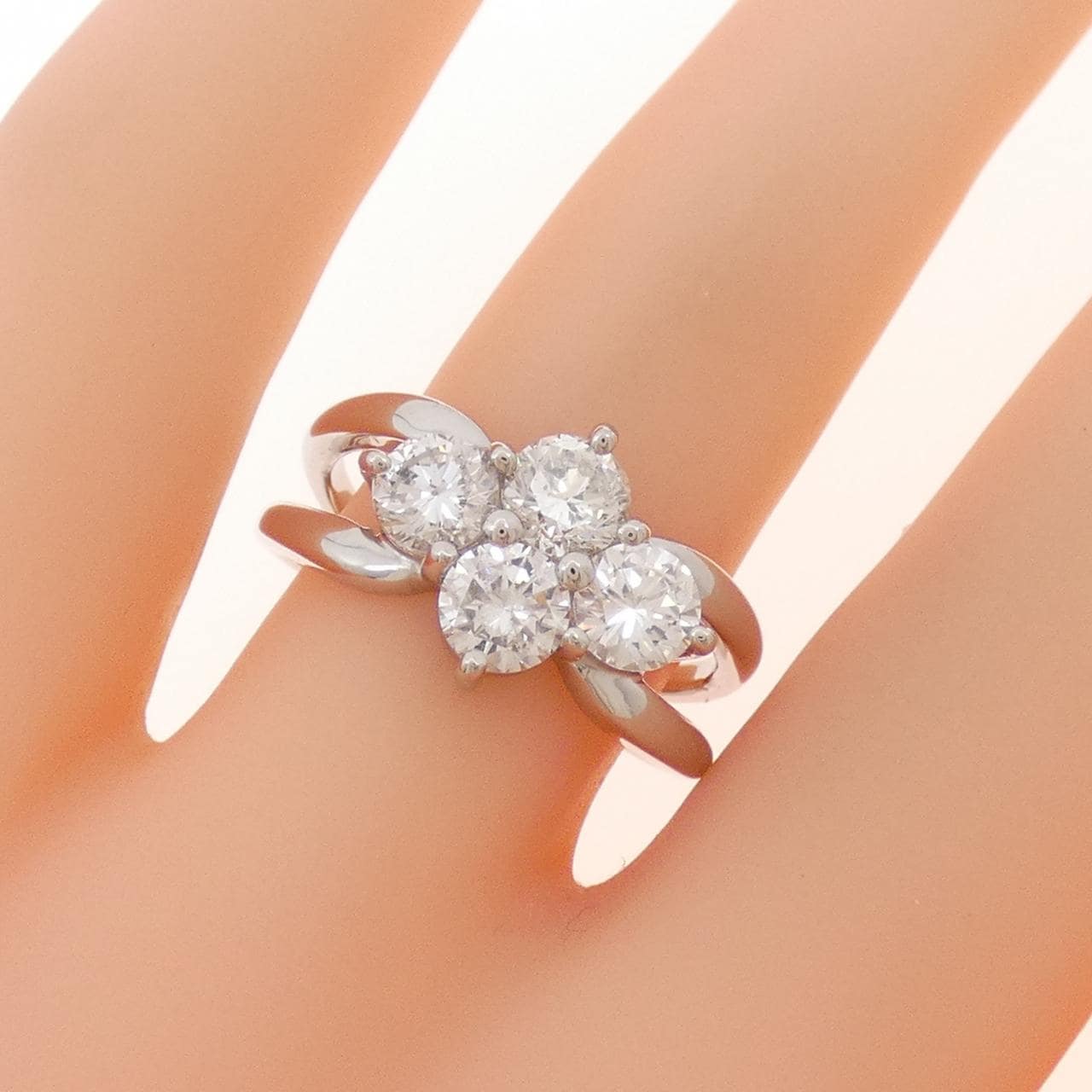 PT900 ダイヤモンド リング 1.32CT