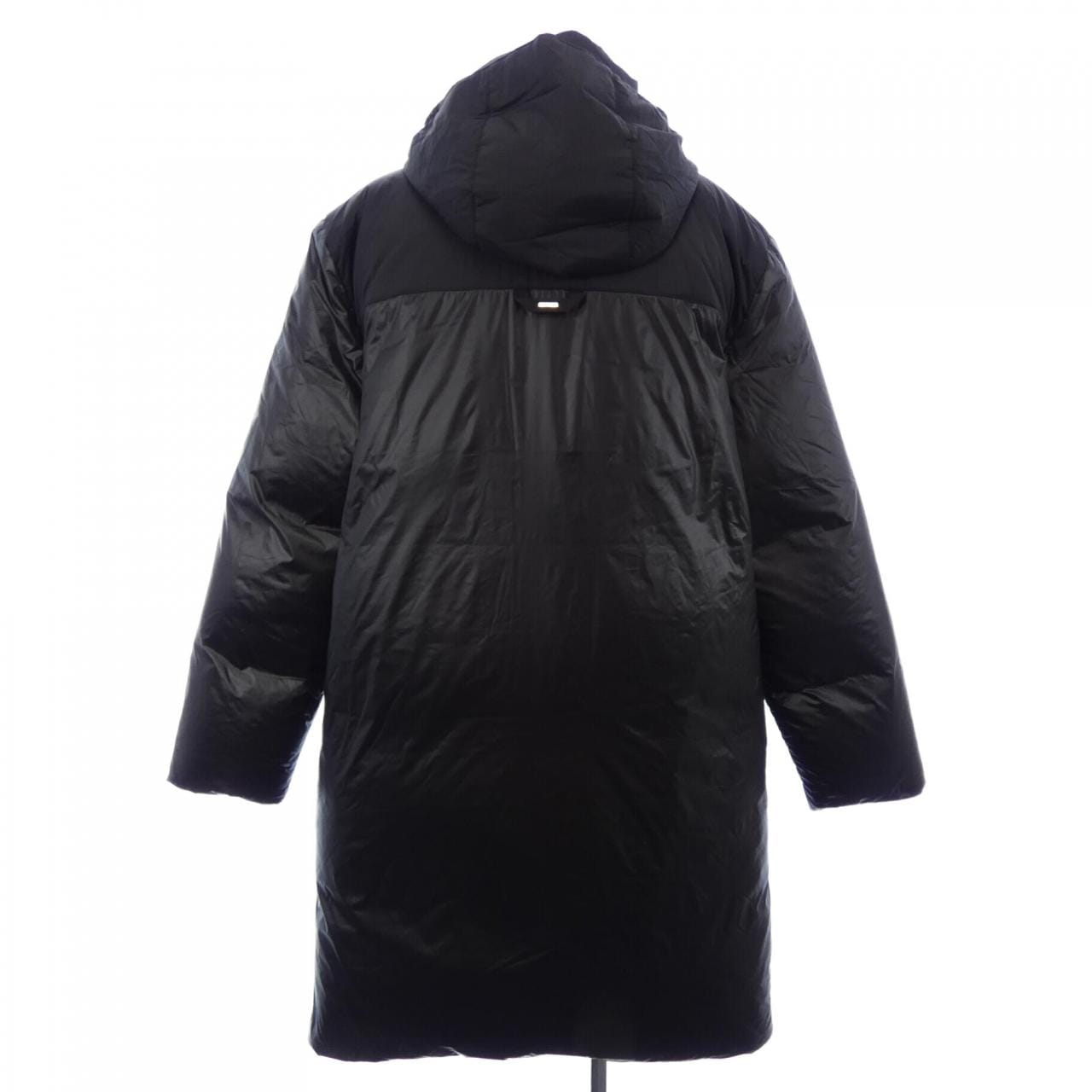 ルイヴィトン LOUIS VUITTON リバーシブルウインタリーダウンパーカ HOK50ETI4 ダウンコート