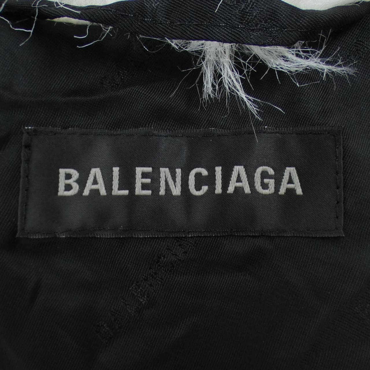 バレンシアガ BALENCIAGA 720309 TNQ30 コート