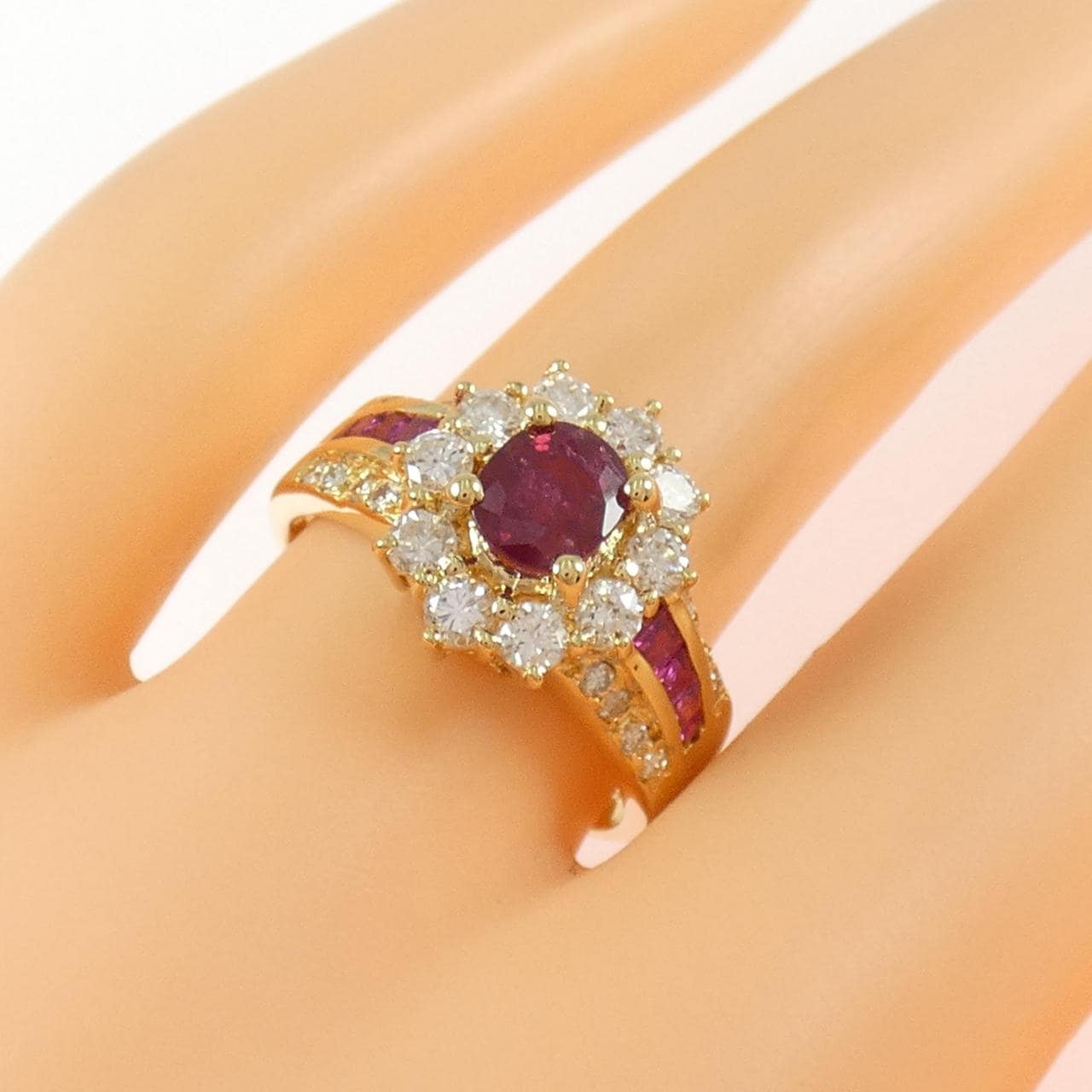 K18YG ルビー リング 0.82CT