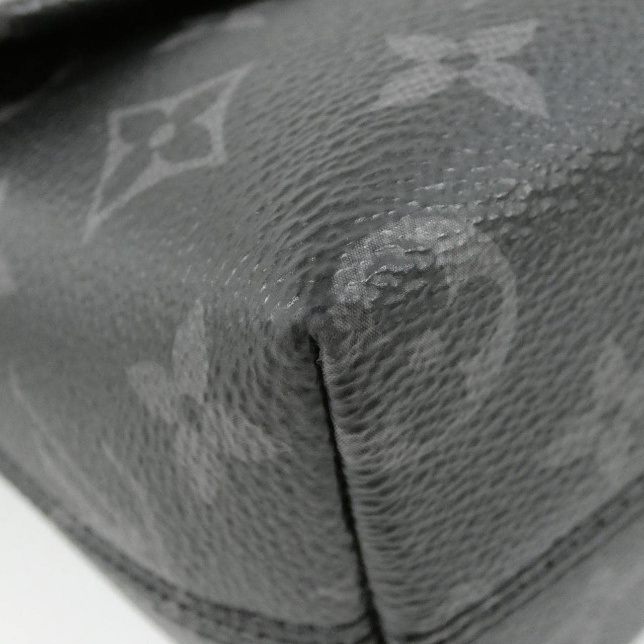 LOUIS VUITTON Monogram Eclipse S 斗篷郵差包 M46794 單肩包