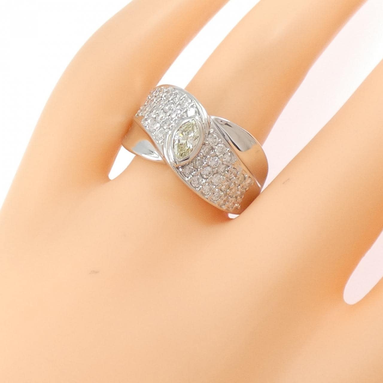 PT900 ダイヤモンド リング