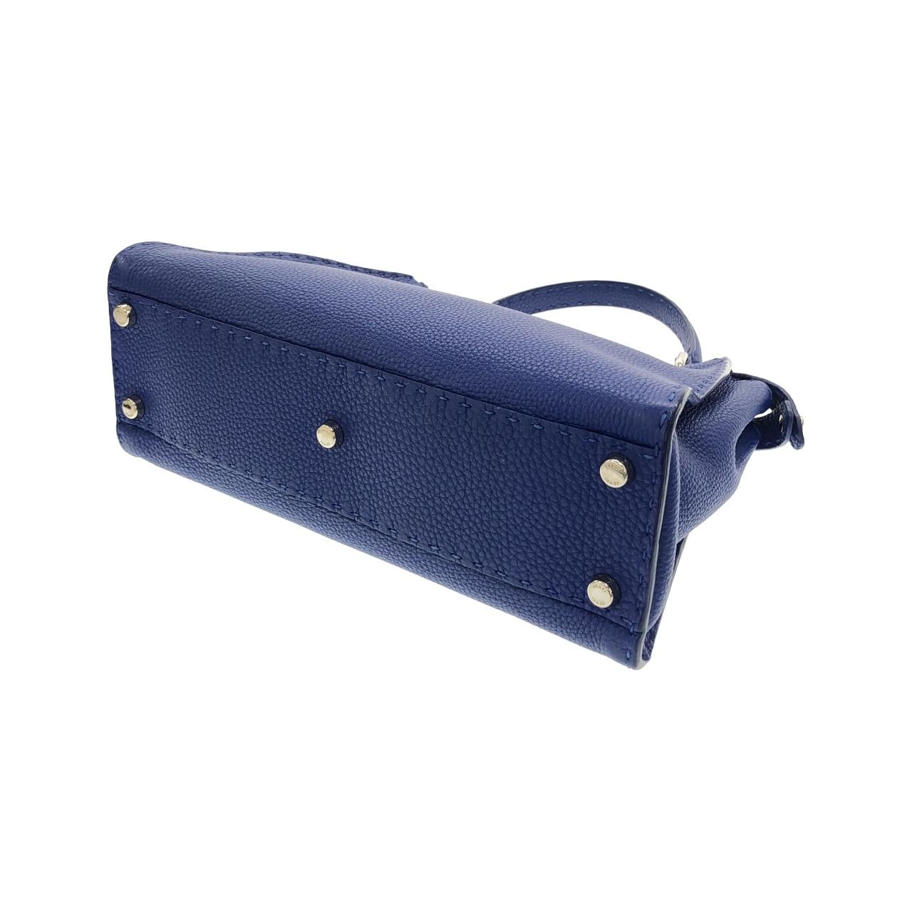 フェンディ SELLERIA ピーカブー 8BN226 Q0J バッグ