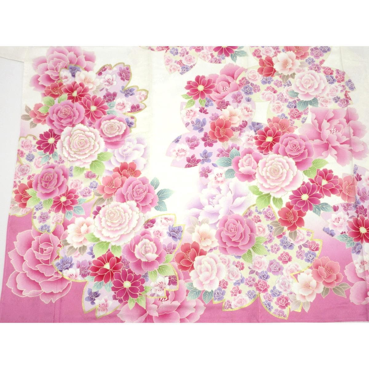 【未使用品】振袖　友禅金彩加工　刺繍入りボカシ染