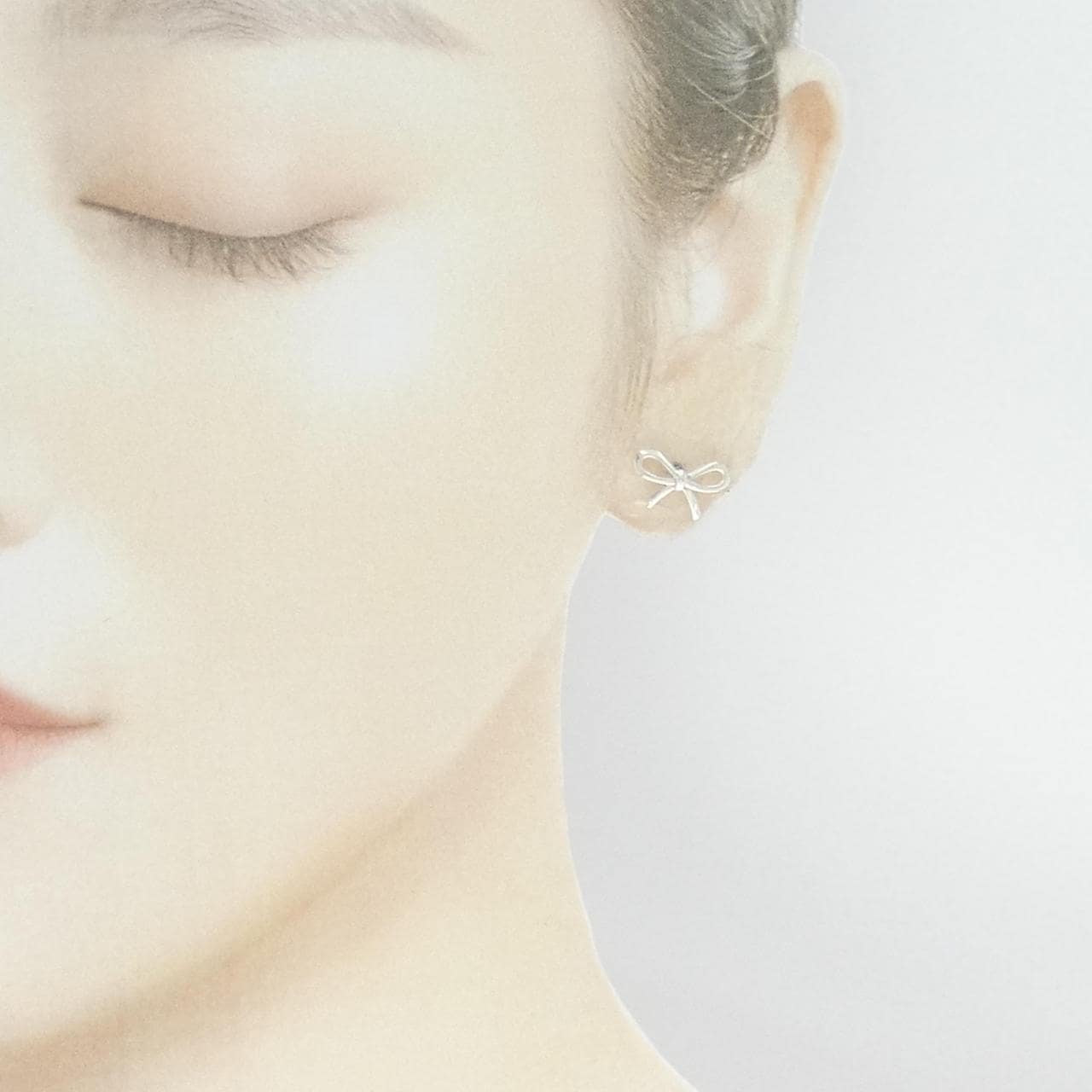 TIFFANY蝴蝶結耳環