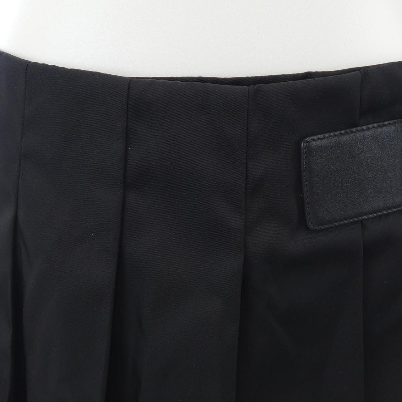 プラダ PRADA トライアングルロゴ 21H922 S222 1WQ8 スカート