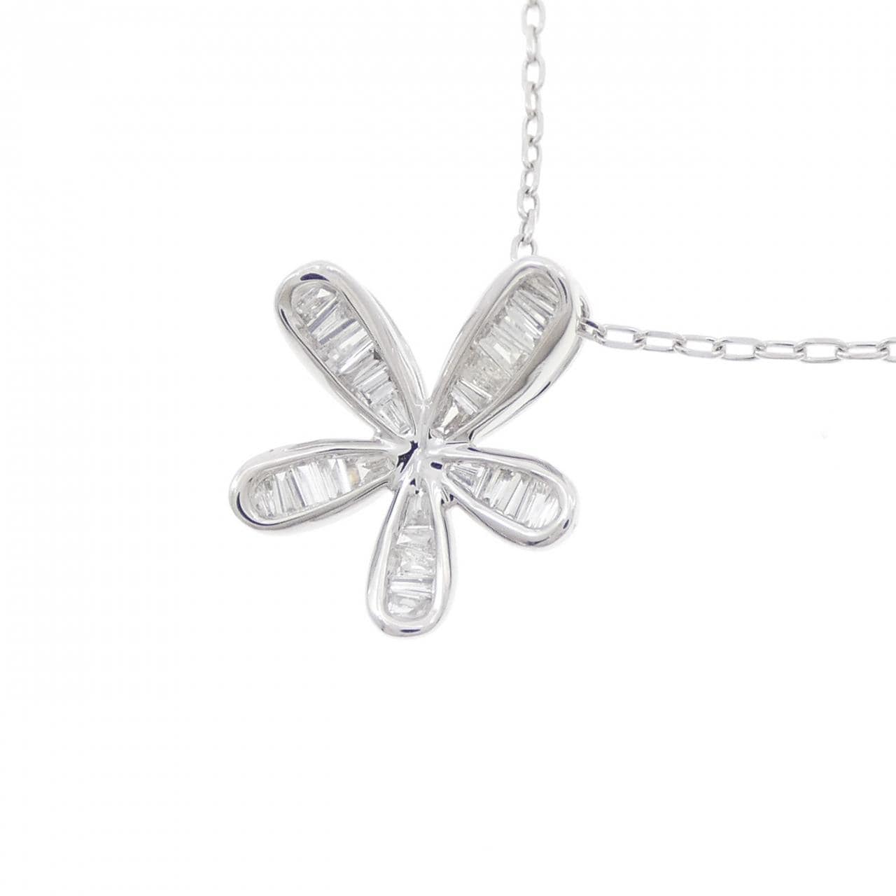 K18WG フラワー ダイヤモンド ネックレス 0.20CT