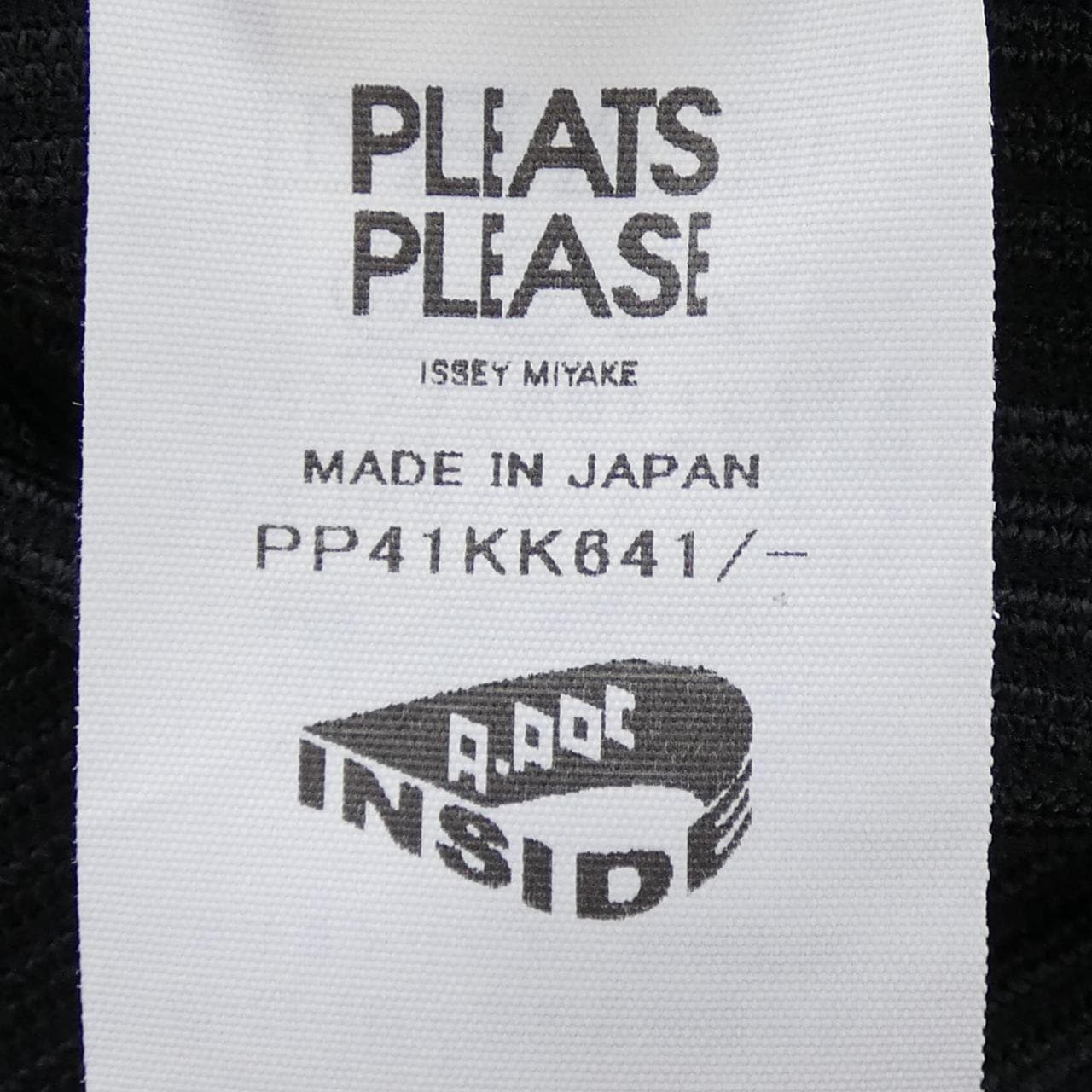 百褶百褶PLEATS PLEASE PP41KK641 T恤