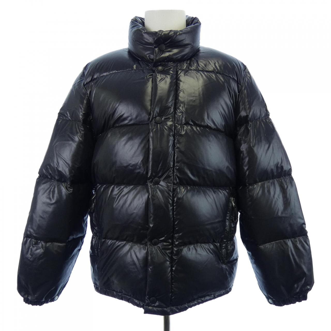 モンクレール MONCLER 41305-50 ダウンジャケット