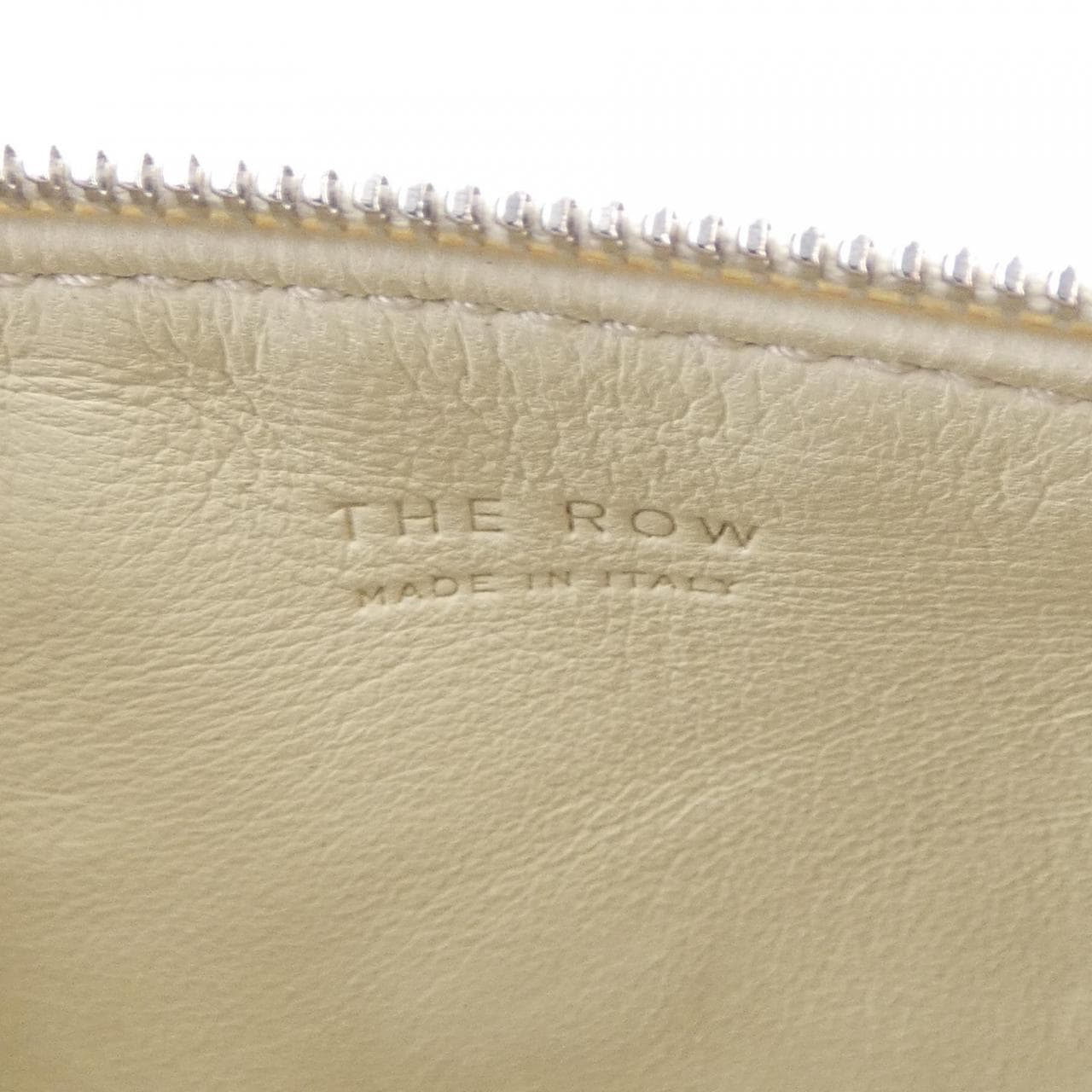 ザロウ THE ROW BAG