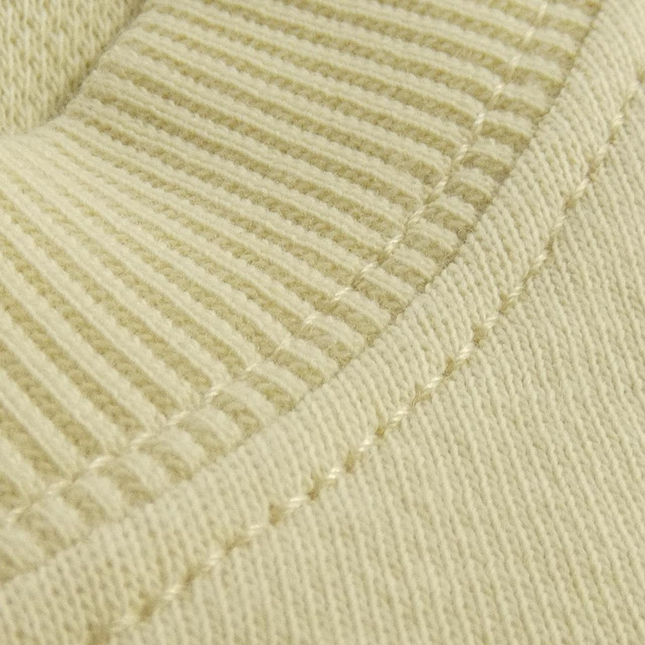 ブルネロクチネリ BRUNELLO CUCINELLI トップス