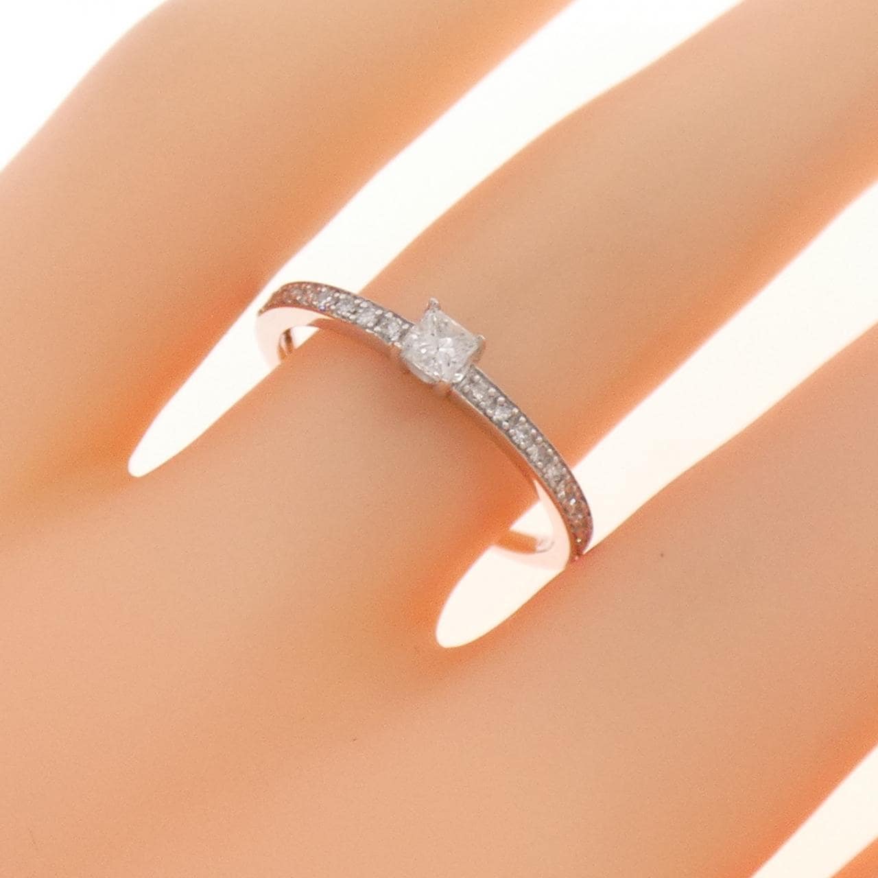 K18WG ダイヤモンド リング 0.20CT