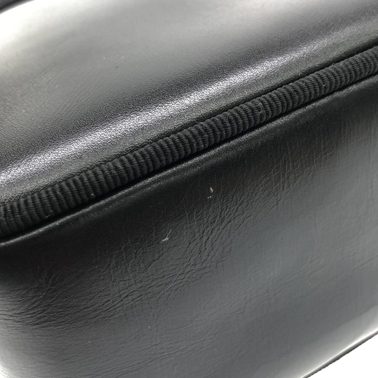 【ヴィンテージ】フェラガモ 21 3096 ショルダーバッグ