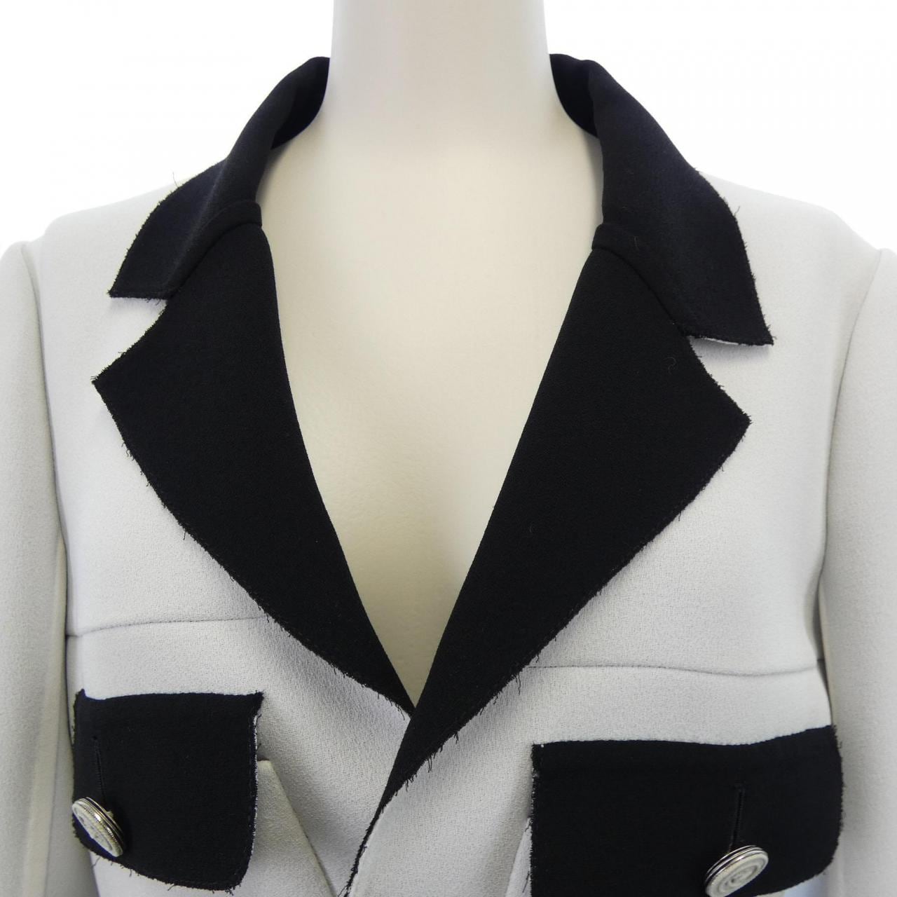 シャネル CHANEL P49010V35772 ジャケット