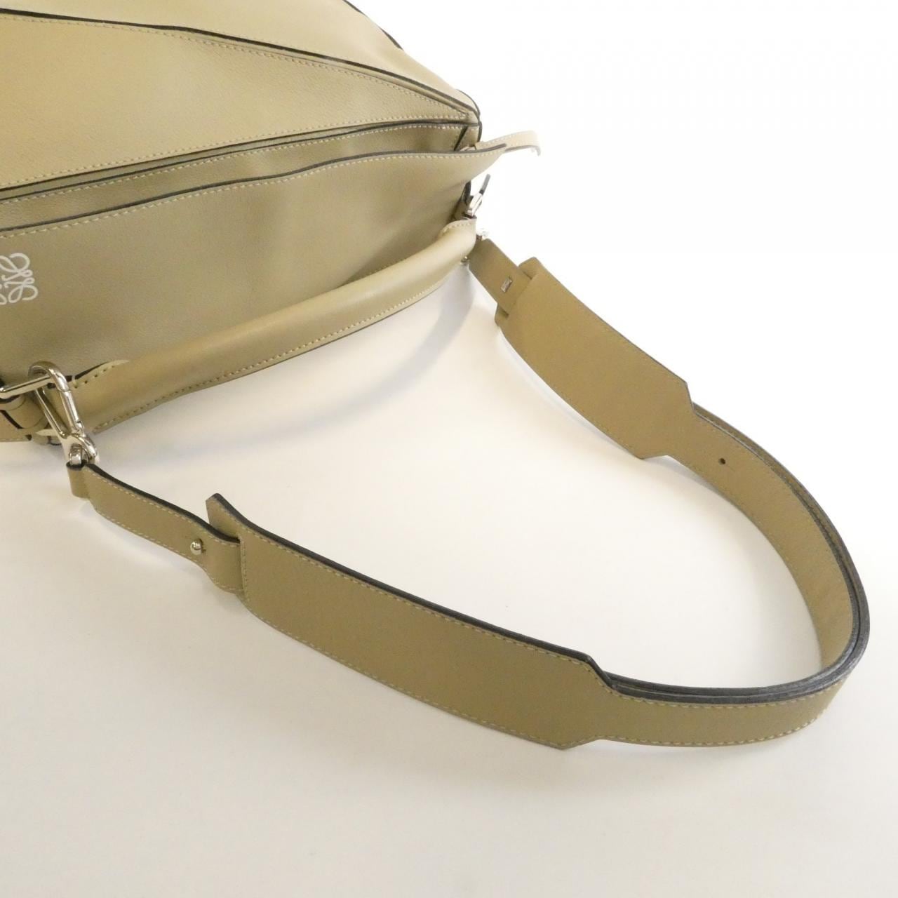 ロエベ パズル ミディアム 322 30 K74 バッグ