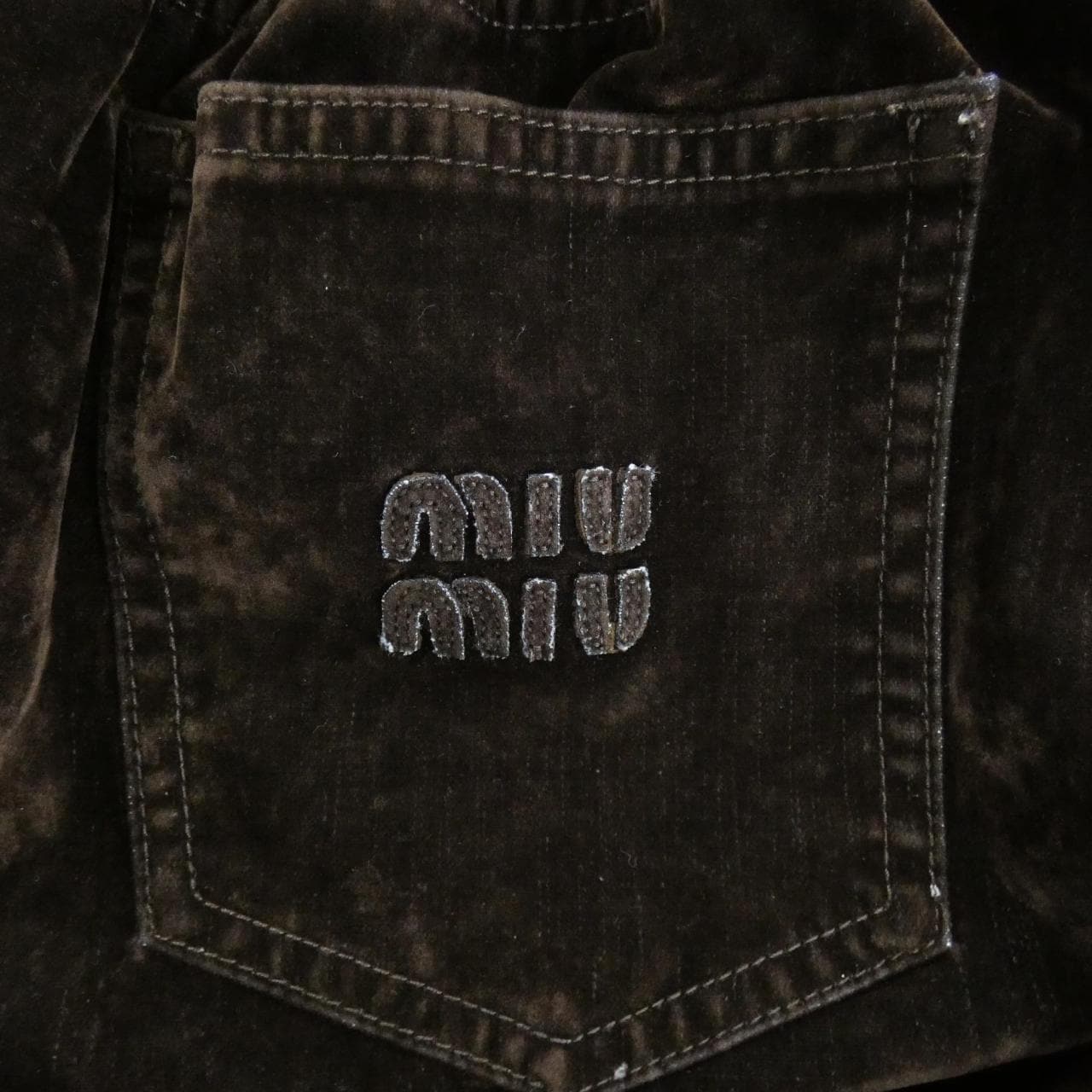 ミュウミュウ MIU MIU MIU MIUロゴ ウォッシュド フロック加工 MP1725 SOOO 157Y パンツ