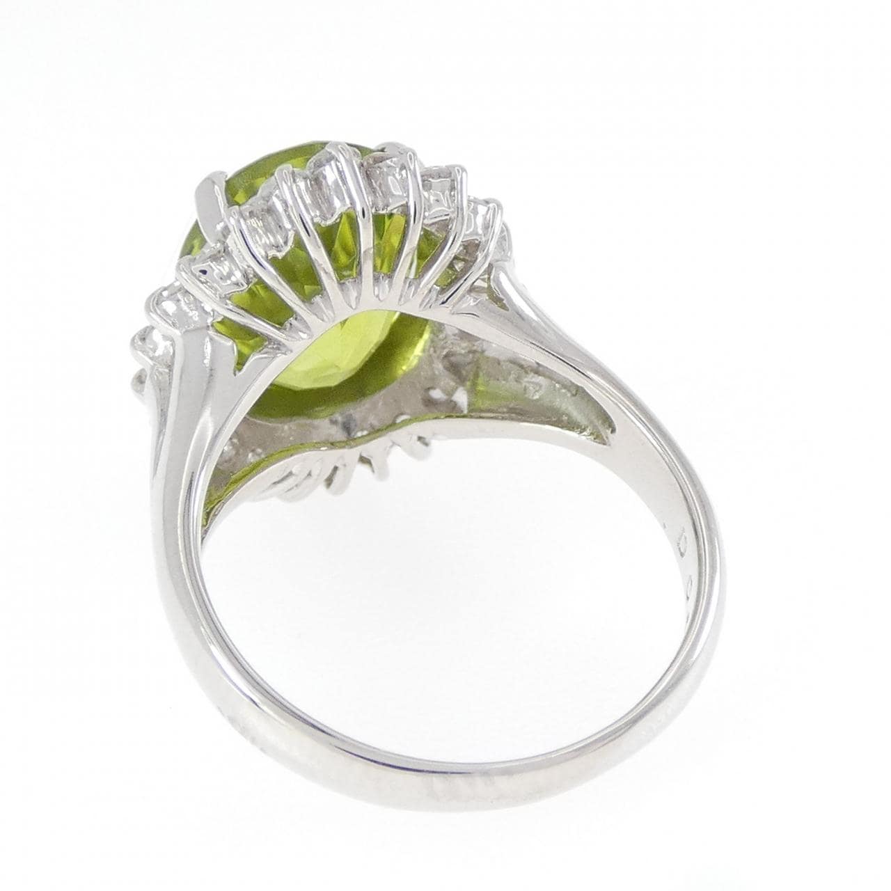 PT900 ペリドット リング 4.04CT