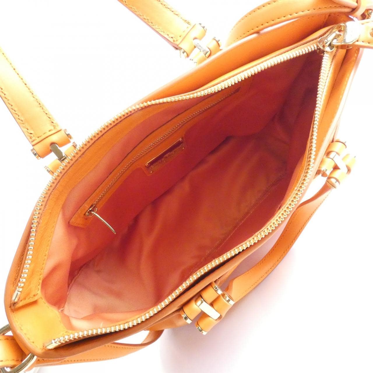 サルヴァトーレフェラガモ 21 F703 バッグ