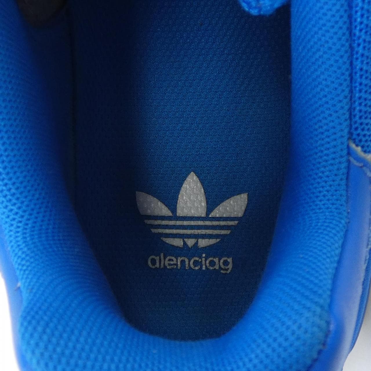 バレンシアガ BALENCIAGA スニーカー