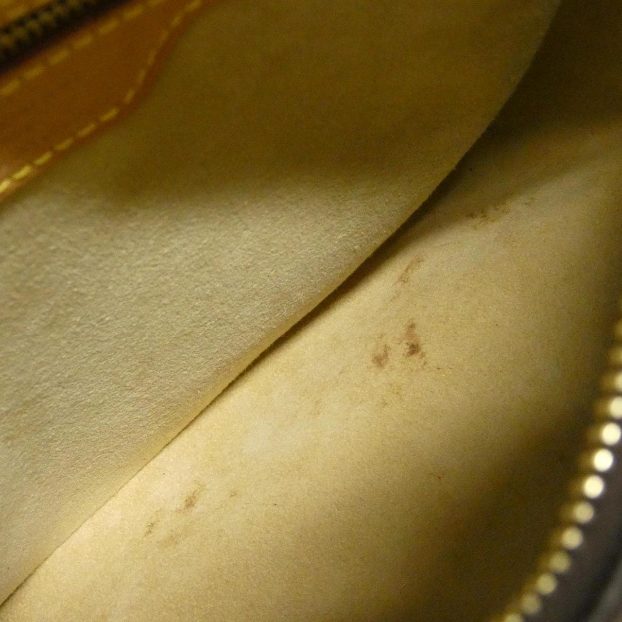 ルイヴィトン モノグラム ルーピング MM M51146 ショルダーバッグ