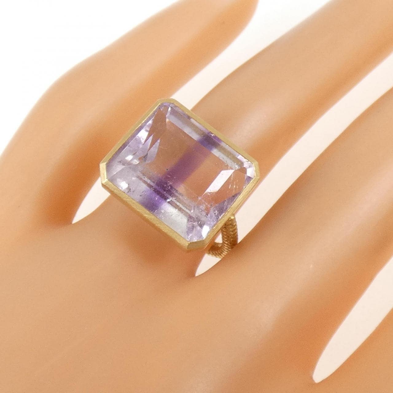 トーカティブ クオーツ リング 14.96CT