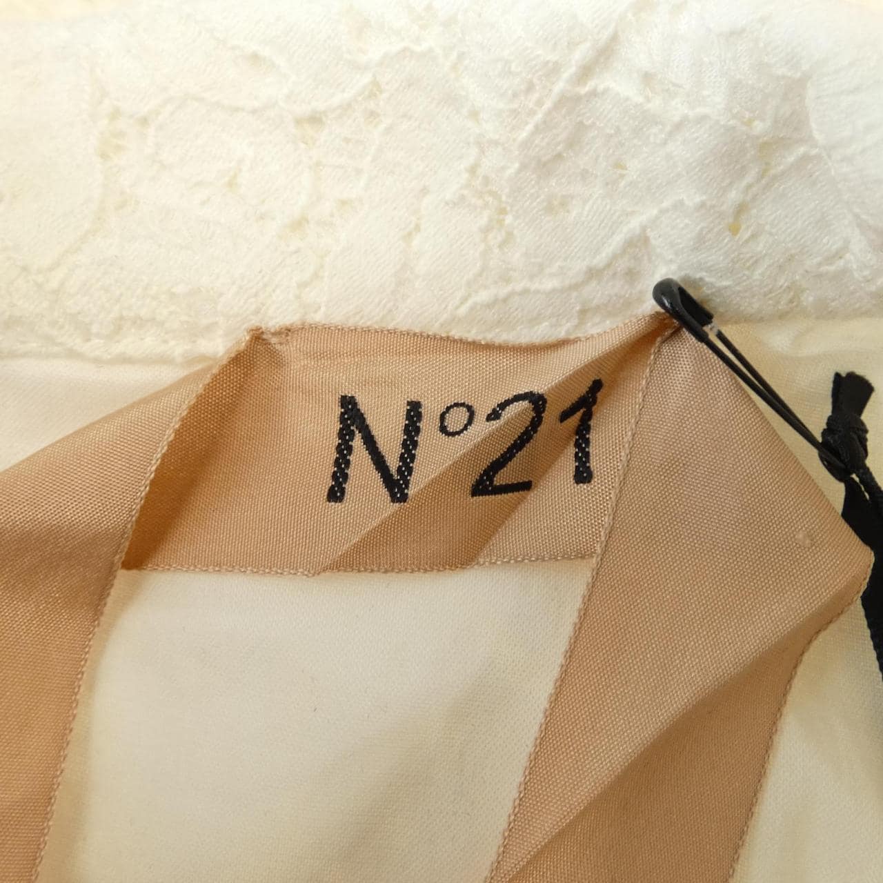 ヌメロヴェントゥーノ N°21 P24EN2S H0624126 ワンピース