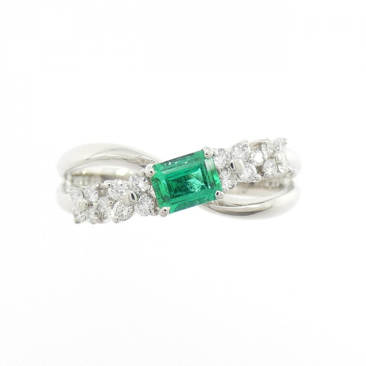 PT900 フラワー エメラルド リング 0.30CT