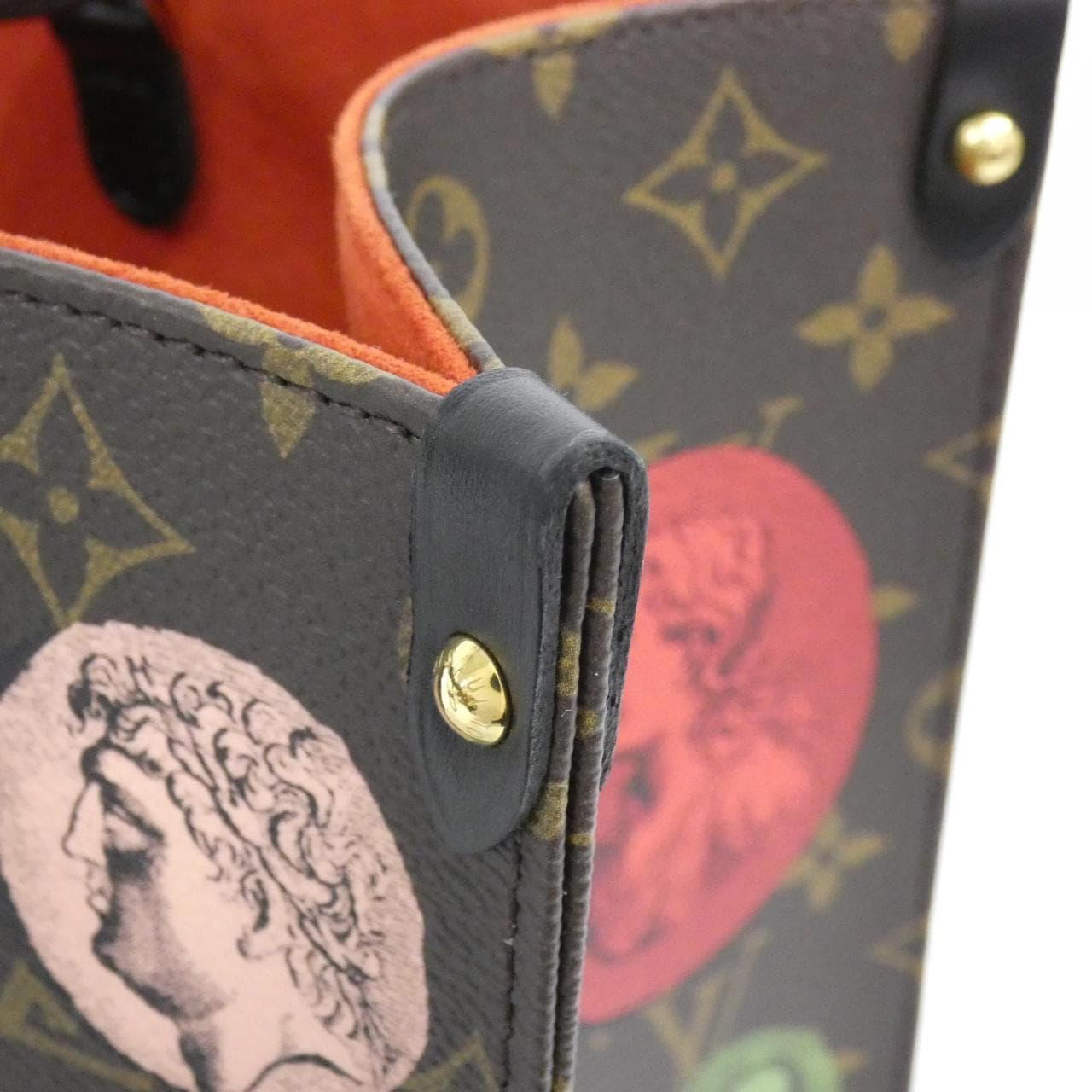 ルイヴィトン モノグラム(LV x フォルナセッティ) オンザゴー MM M59245 バッグ