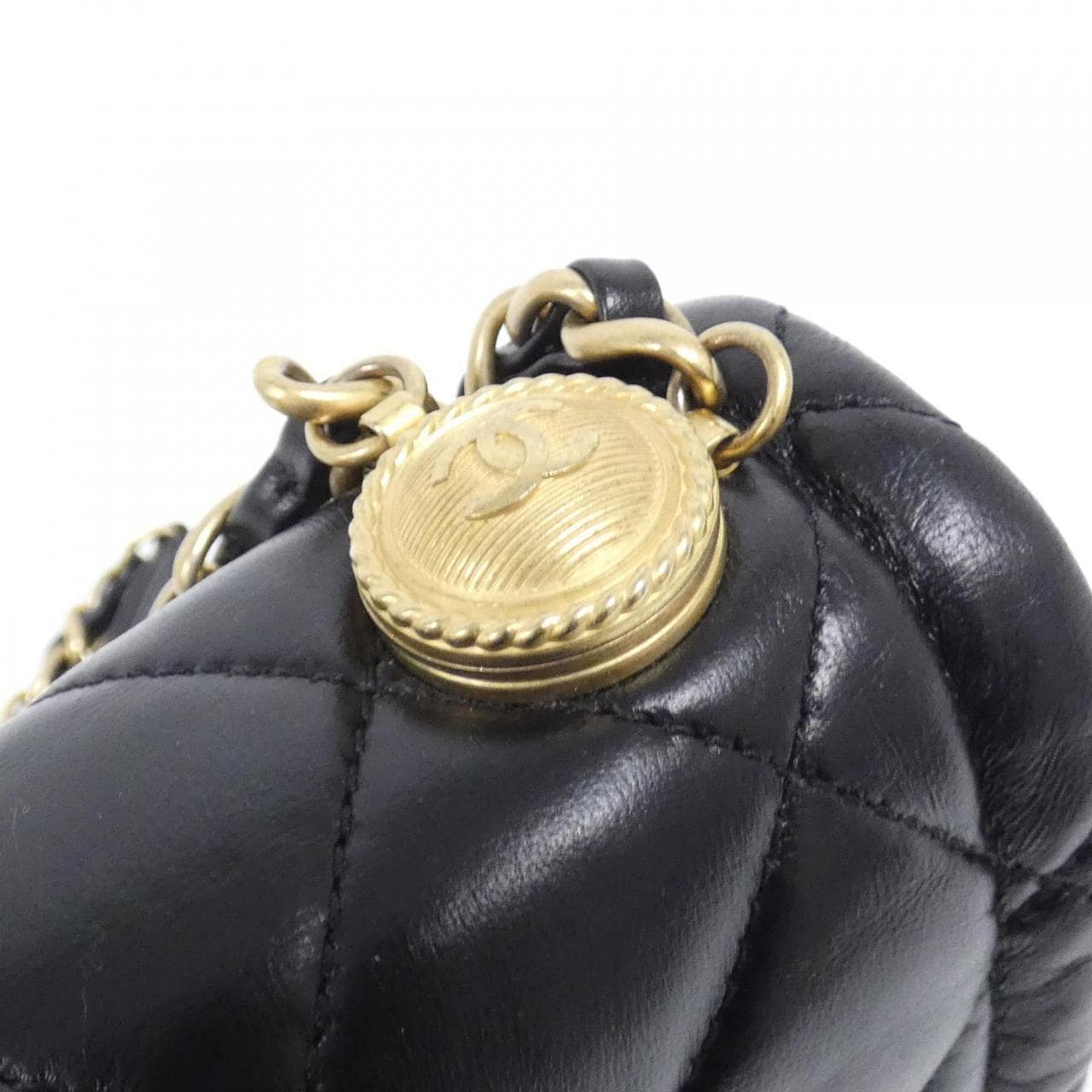 シャネル バッグ