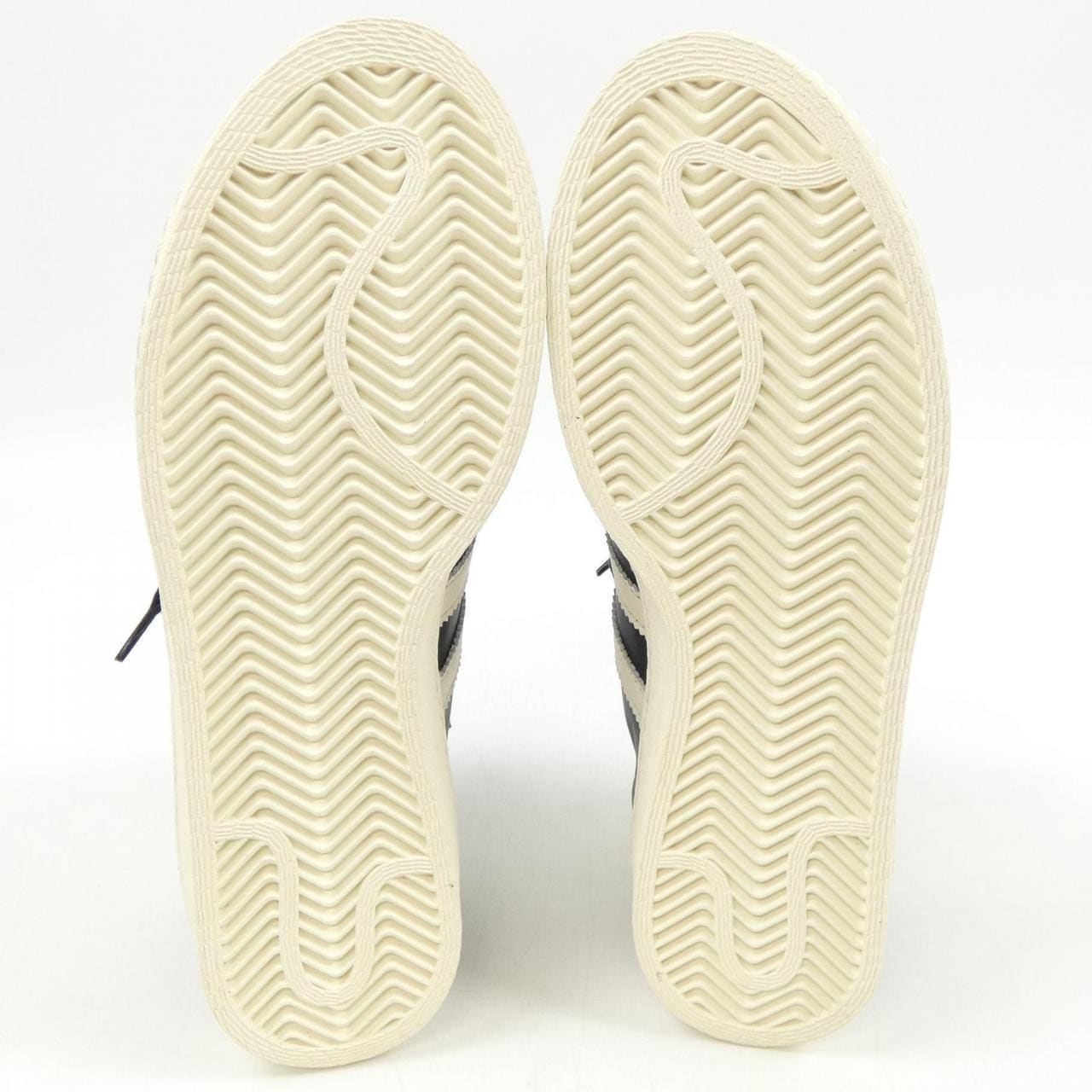 アディダス ADIDAS スニーカー