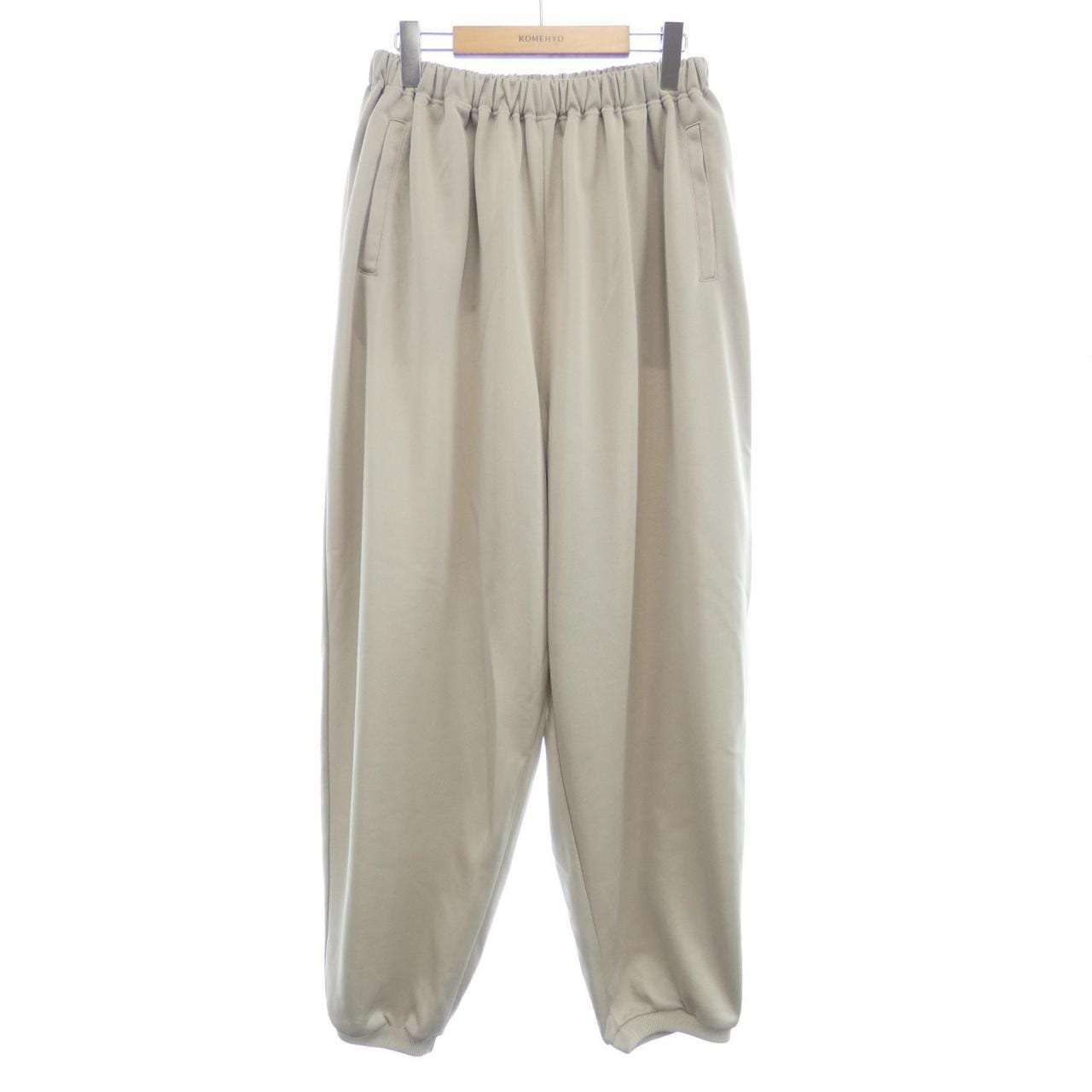LOCALINA パンツ