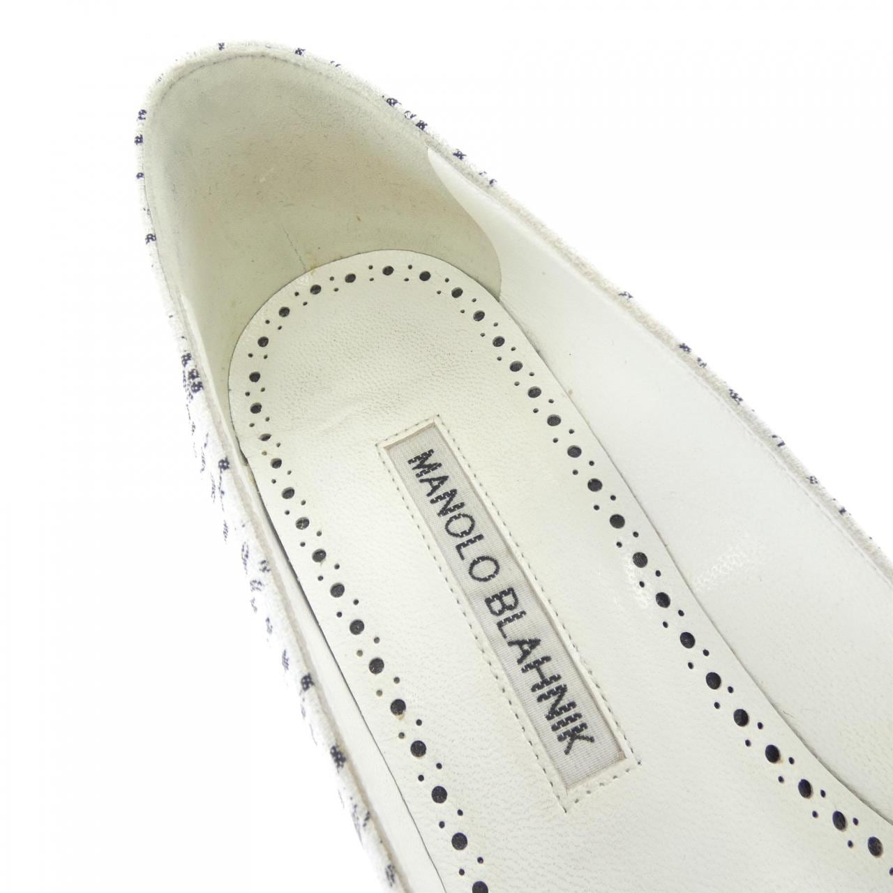 マノロブラニク MANOLO BLAHNIK パンプス