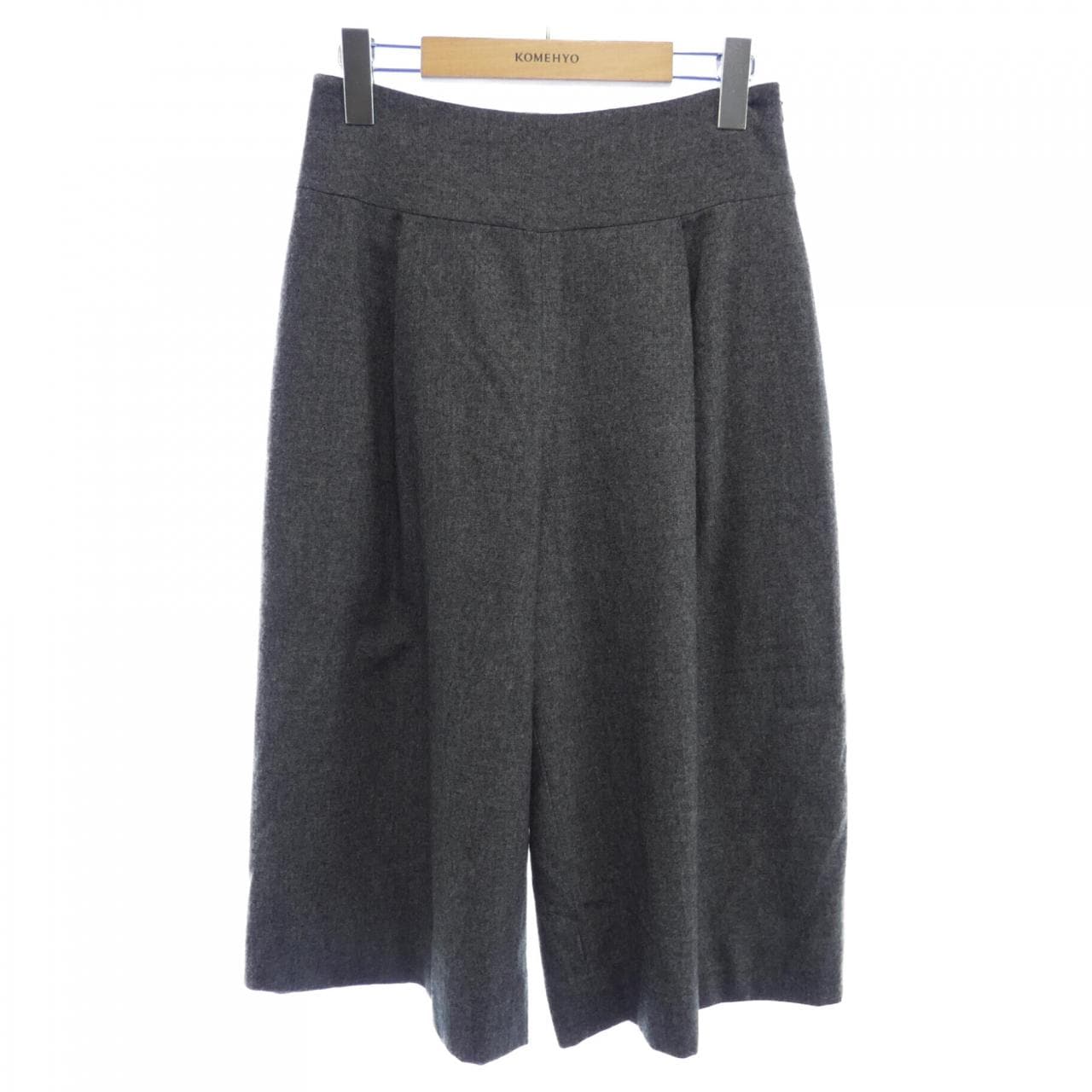 フォクシー FOXEY ショートパンツ