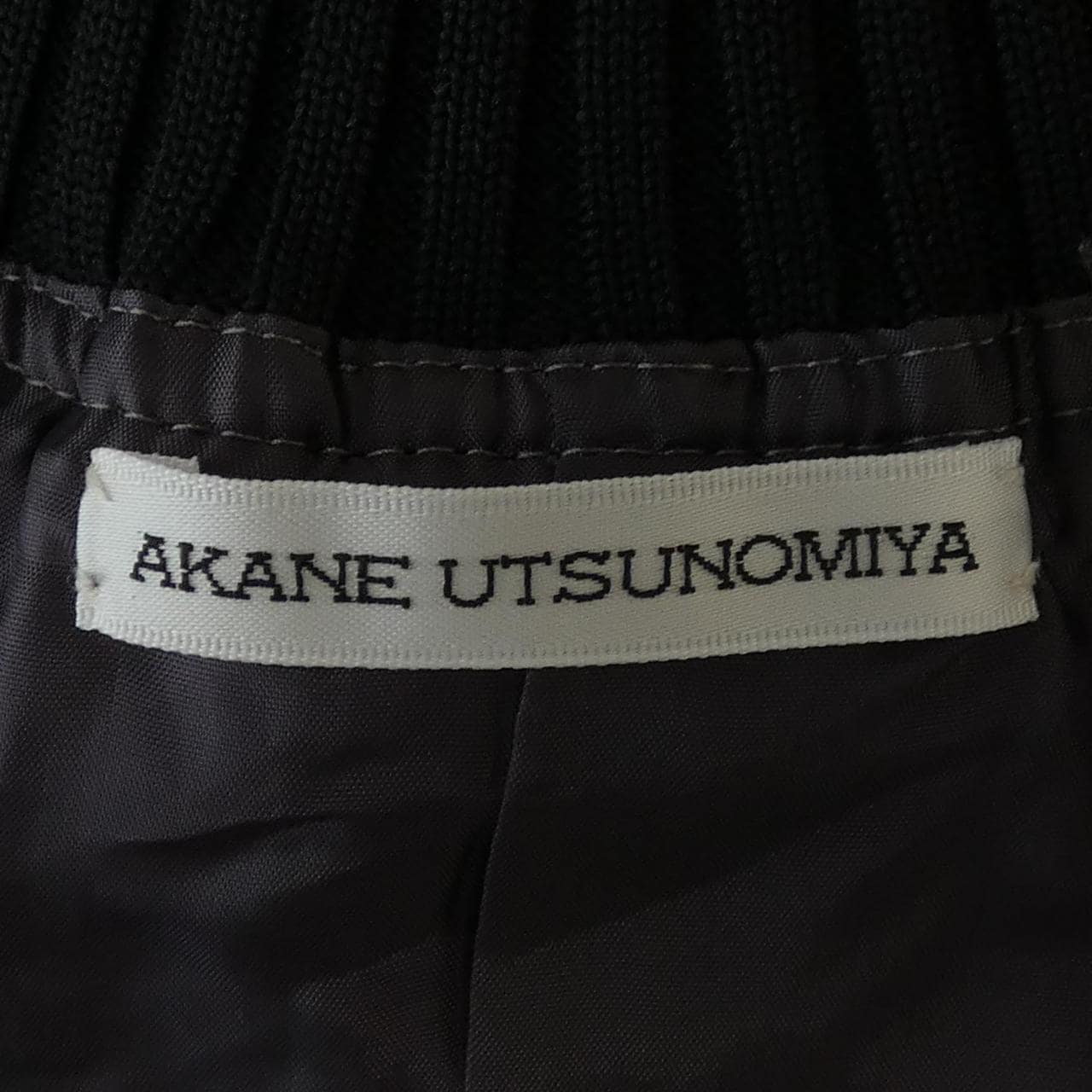 アカネウツノミヤ AKANE UTSUNOMIYA スカート
