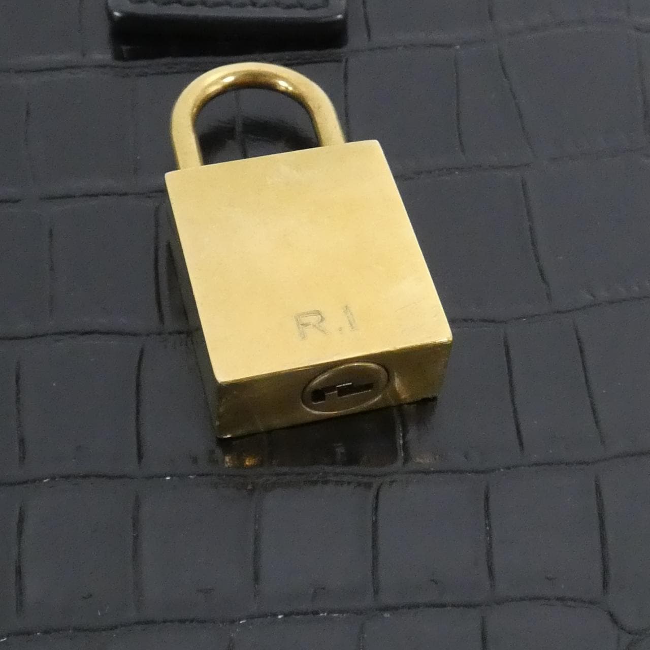 サンローラン ベイビー サック ド ジュール 621863 バッグ