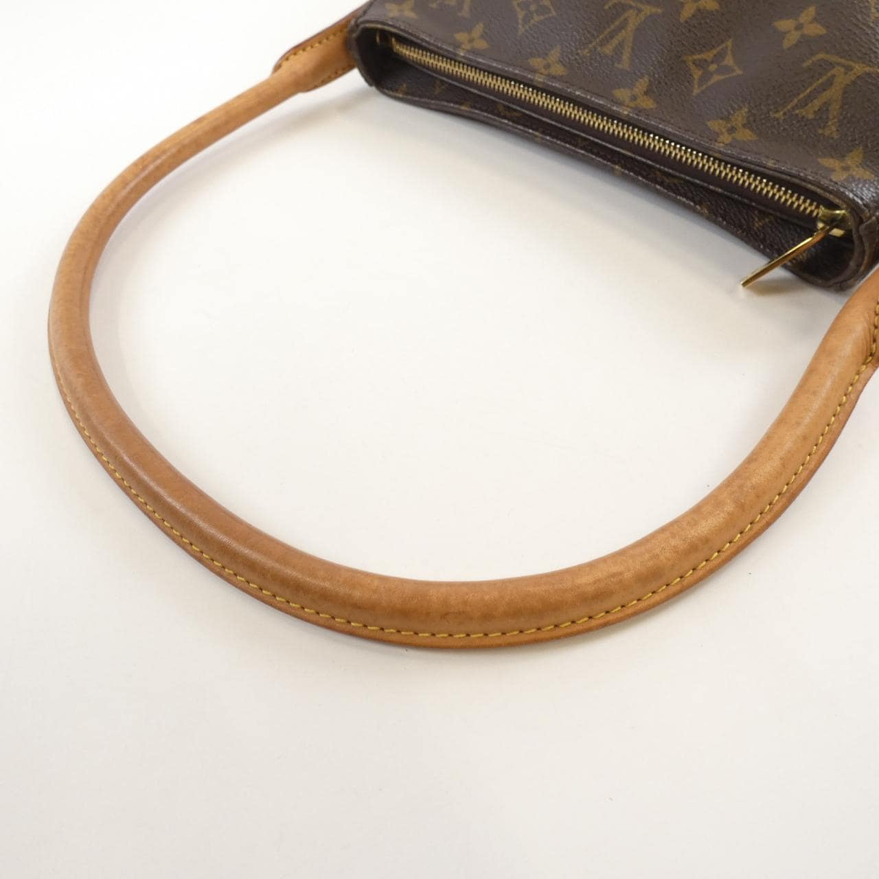 LOUIS VUITTON Monogram Looping MM M51146 Shoulder Bag
