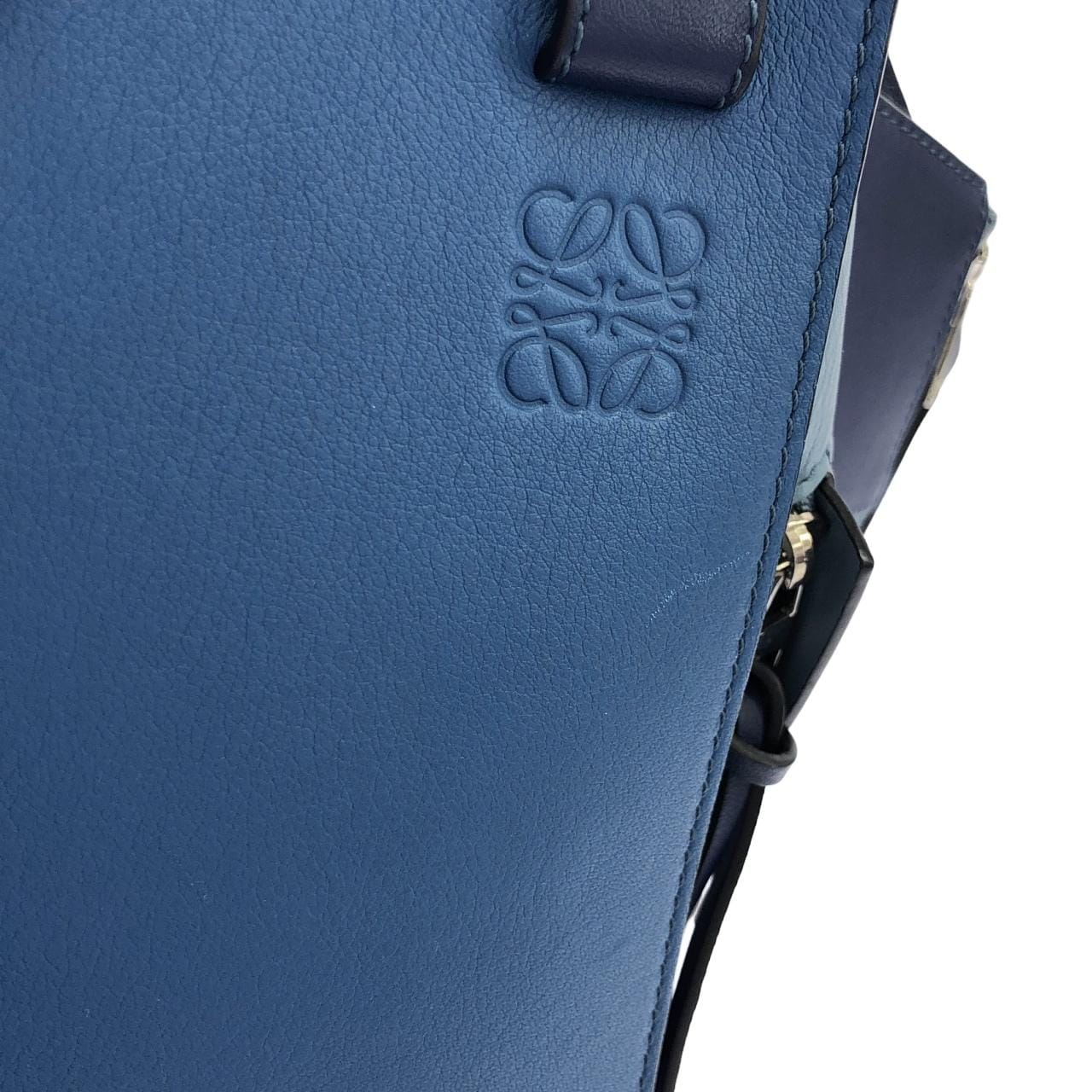 ロエベ ハンモック ミディアム 387 30VT38 ショルダーバッグ