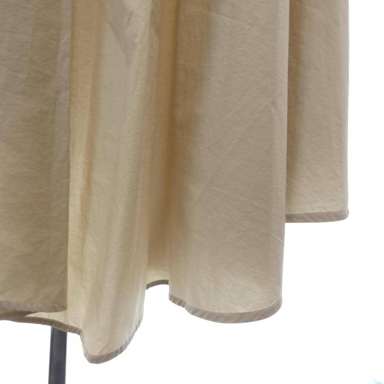 ブルネロクチネリ BRUNELLO CUCINELLI スカート