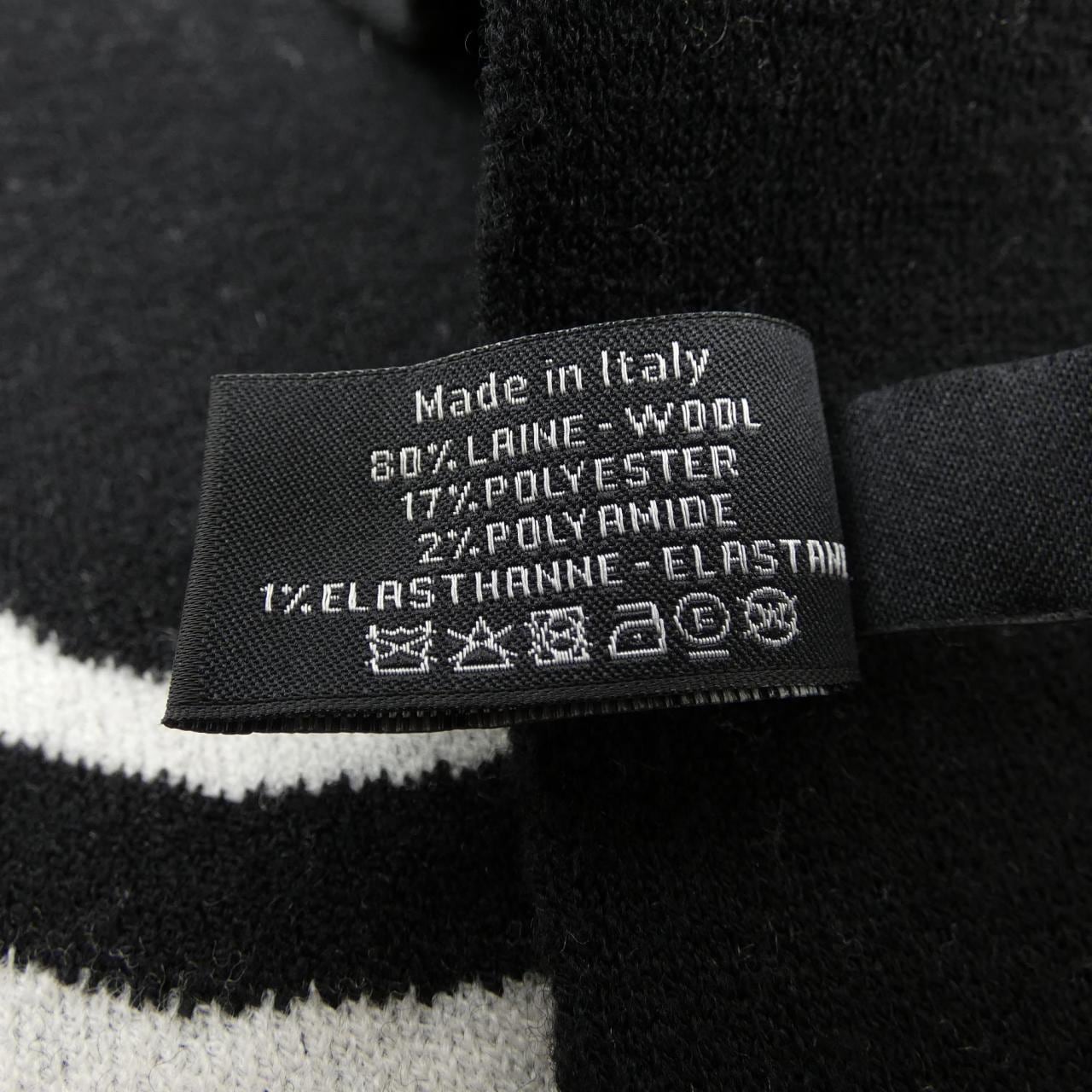 シャネル CHANEL MUFFLER