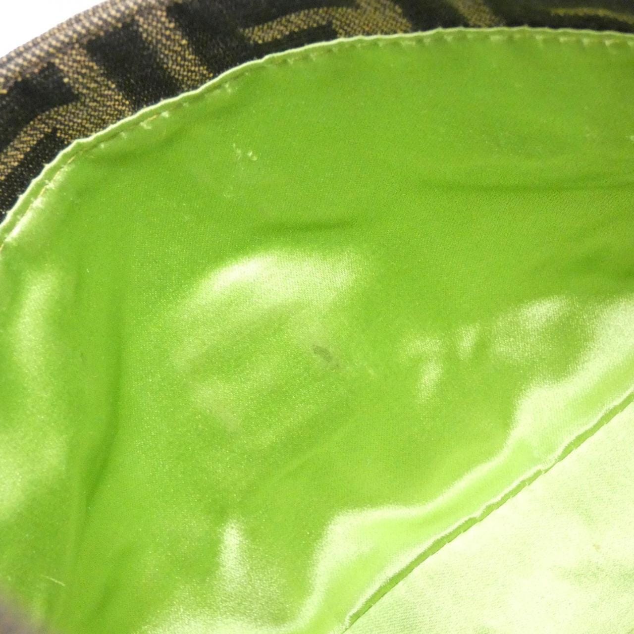 【ヴィンテージ】フェンディ バゲット 26424 ショルダーバッグ