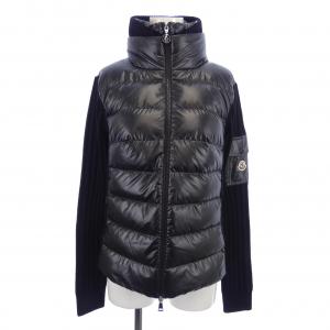 モンクレール MONCLER ダウンジャケット