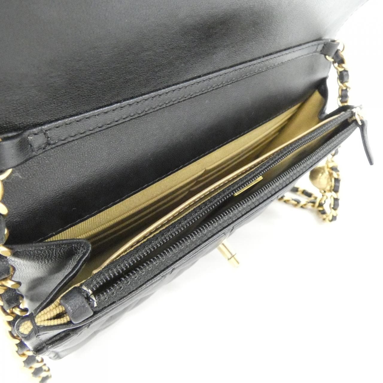 シャネル AP1450 チェーンウォレット