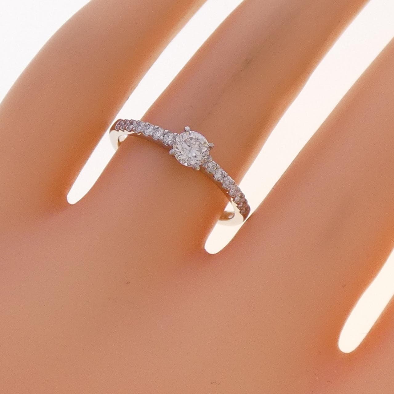PT900 ダイヤモンド リング 0.30CT