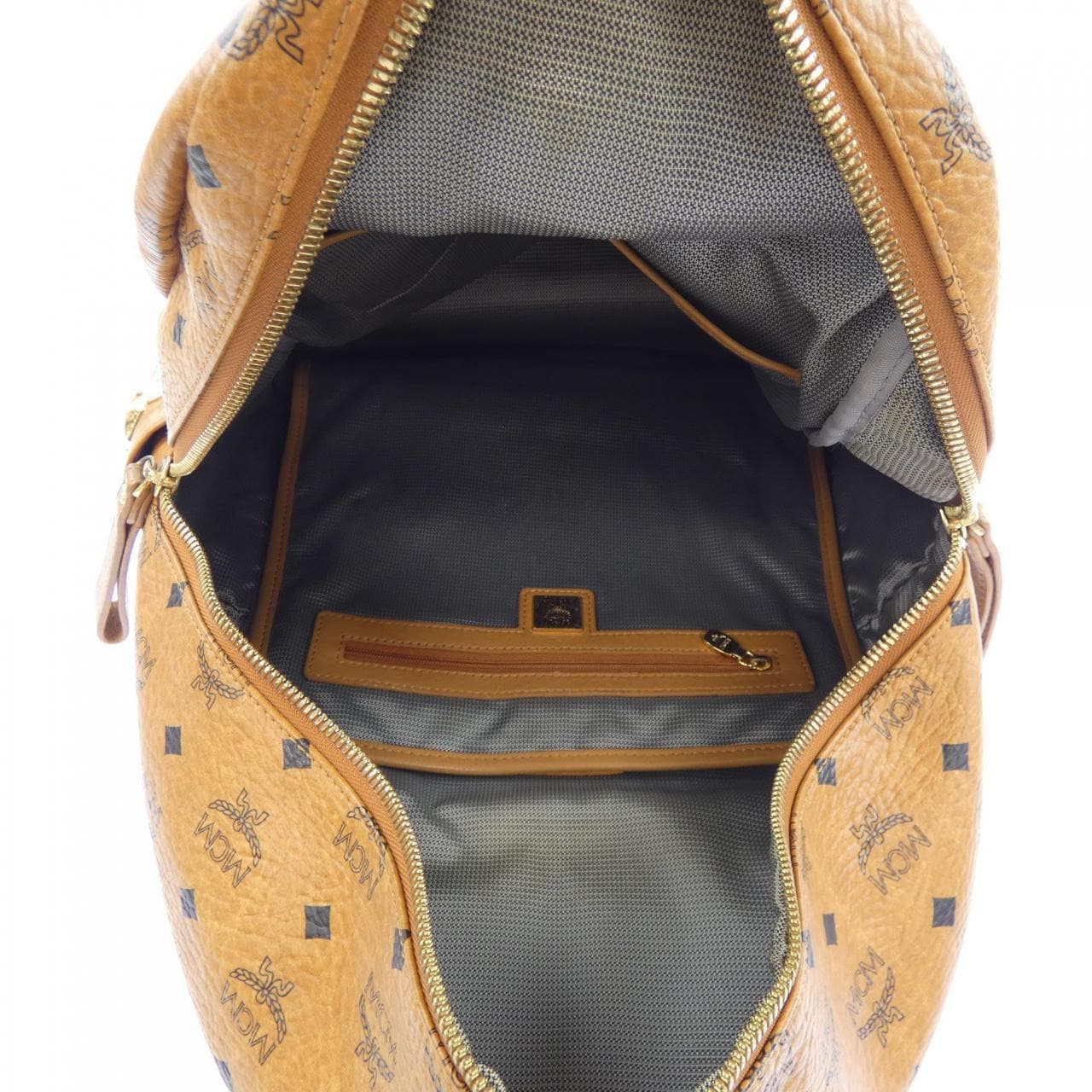 エムシーエム MCM MMK3AVE38CO001 BACKPACK