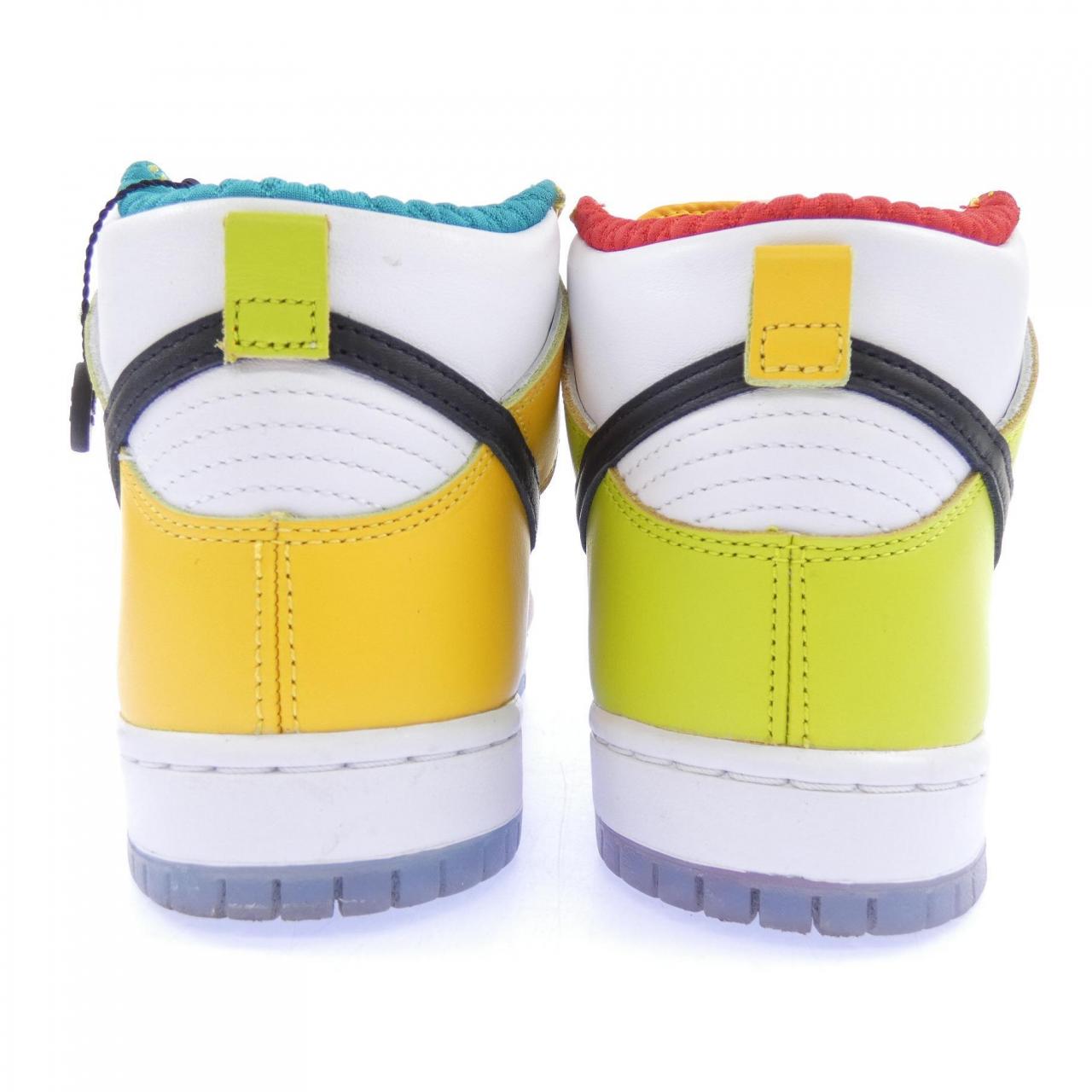 ナイキ NIKE DH7778-100 スニーカー