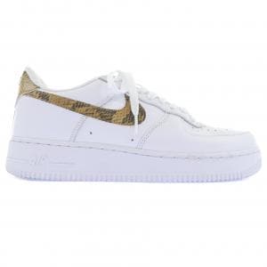 ナイキ NIKE AO1635-100 スニーカー