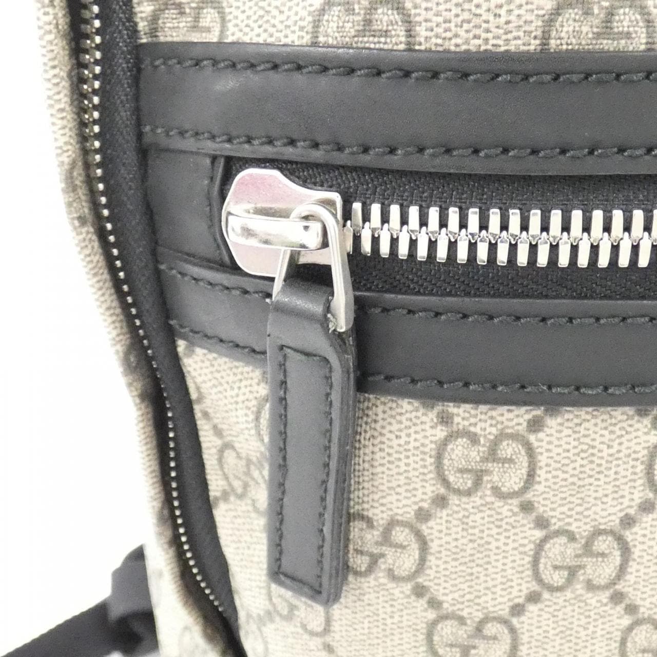 Gucci 495558 K9R5N Backpack