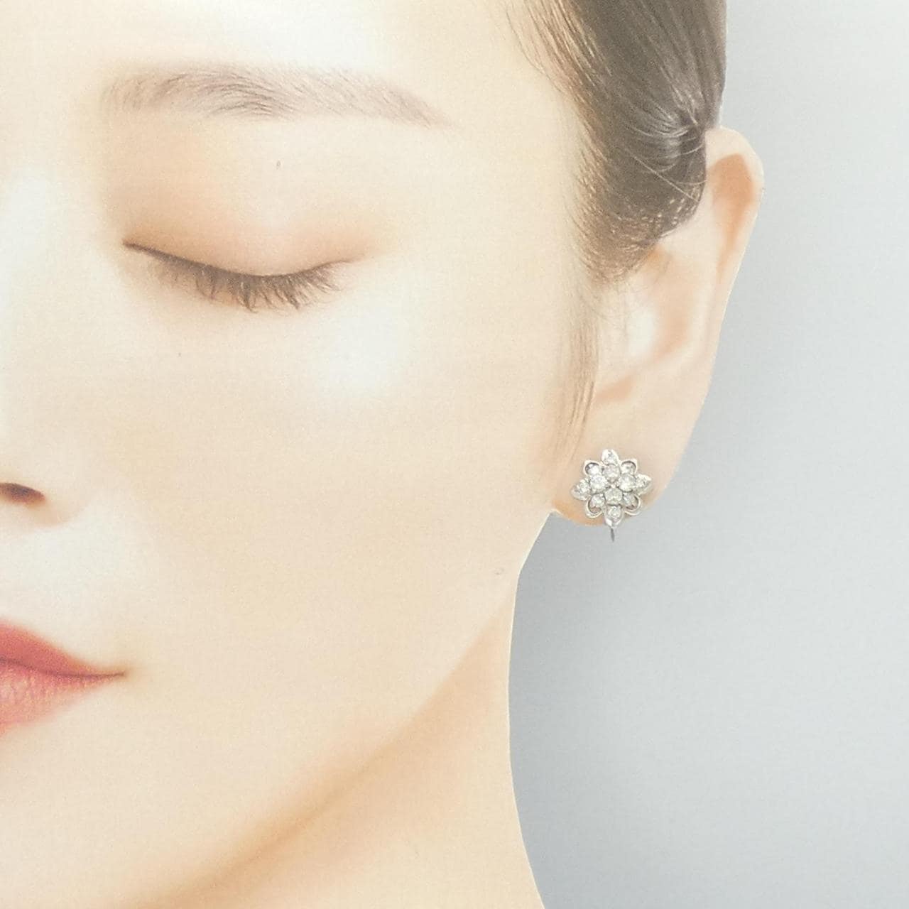 PT850 ダイヤモンド イヤリング 1.00CT