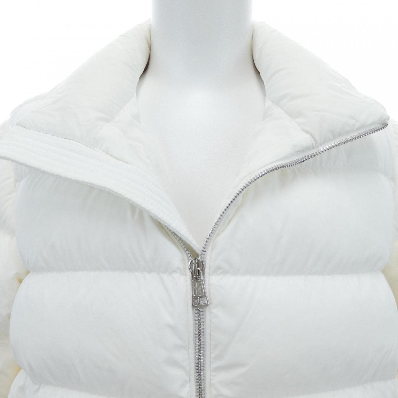 モンクレール MONCLER ARAVIS ダウンジャケット